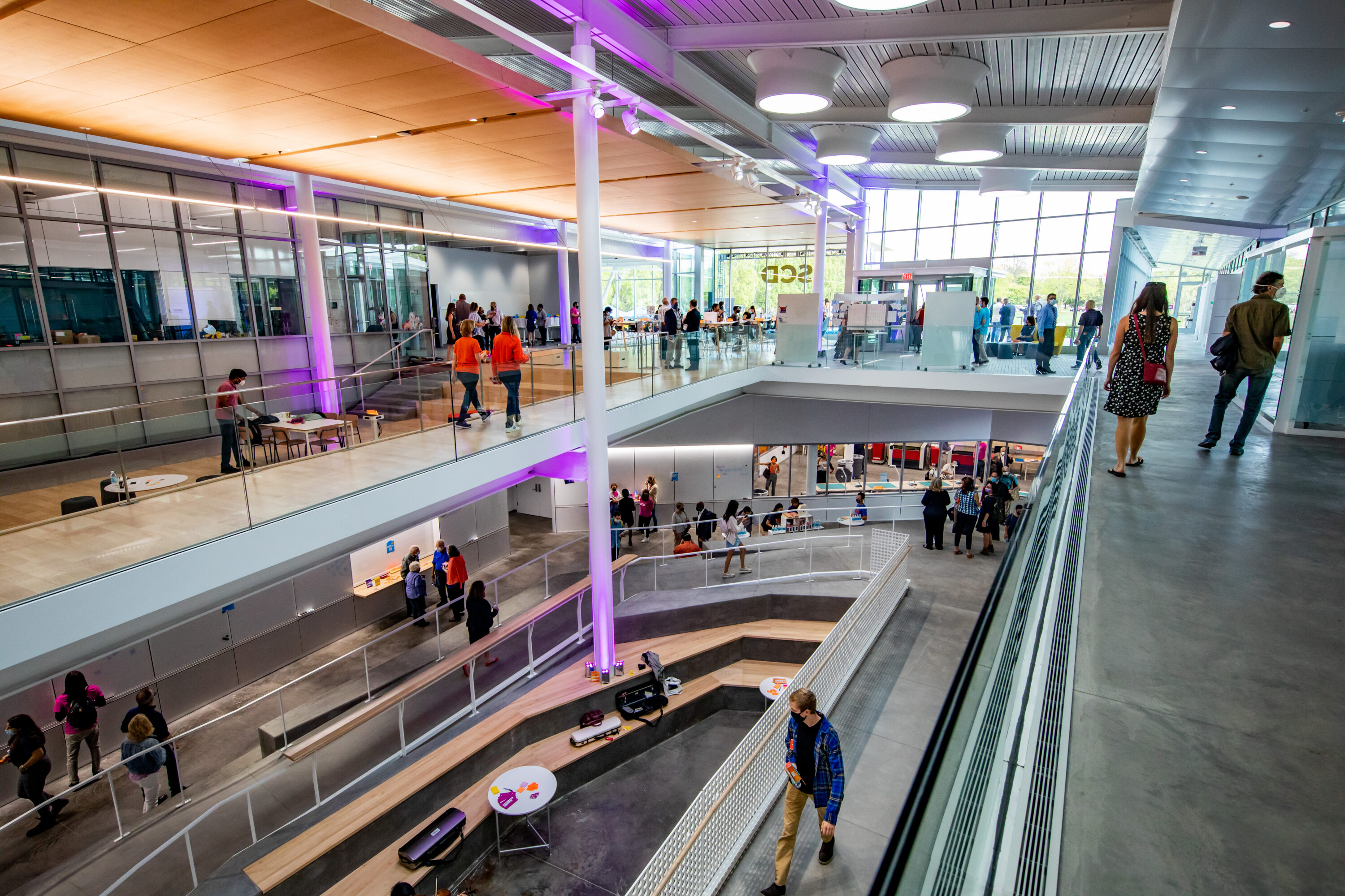 Guest of honor Tom Siebel joins dignitaries during building dedication ceremonies for the Siebel Center for Design.
Remarks were given by Siebel Center for Design’s director, Rachel Switzky, plus University of Illinois System President Timothy Killeen, UIUC Chancellor Robert Jones, and UIUC Provost Andreas Cangellaris. Tom Siebel delivered keynote remarks.
Following the ceremony, guests toured the center during open house festivities.
Thomas M. Siebel is the founder of C3 AI and has served as the chairman of the board of directors since January 2009 and as chief executive officer since July 2011. Prior to founding the company, Siebel founded and served as the chief executive officer of Siebel Systems, a global CRM software company, from 1993 until it merged with Oracle Corporation in January 2006. Siebel served in various leadership positions with Oracle Corporation from January 1984 to September 1990. Siebel serves as a member of the boards of advisors for the colleges of engineering at the University of Illinois Urbana-Champaign and the University of California, Berkeley.