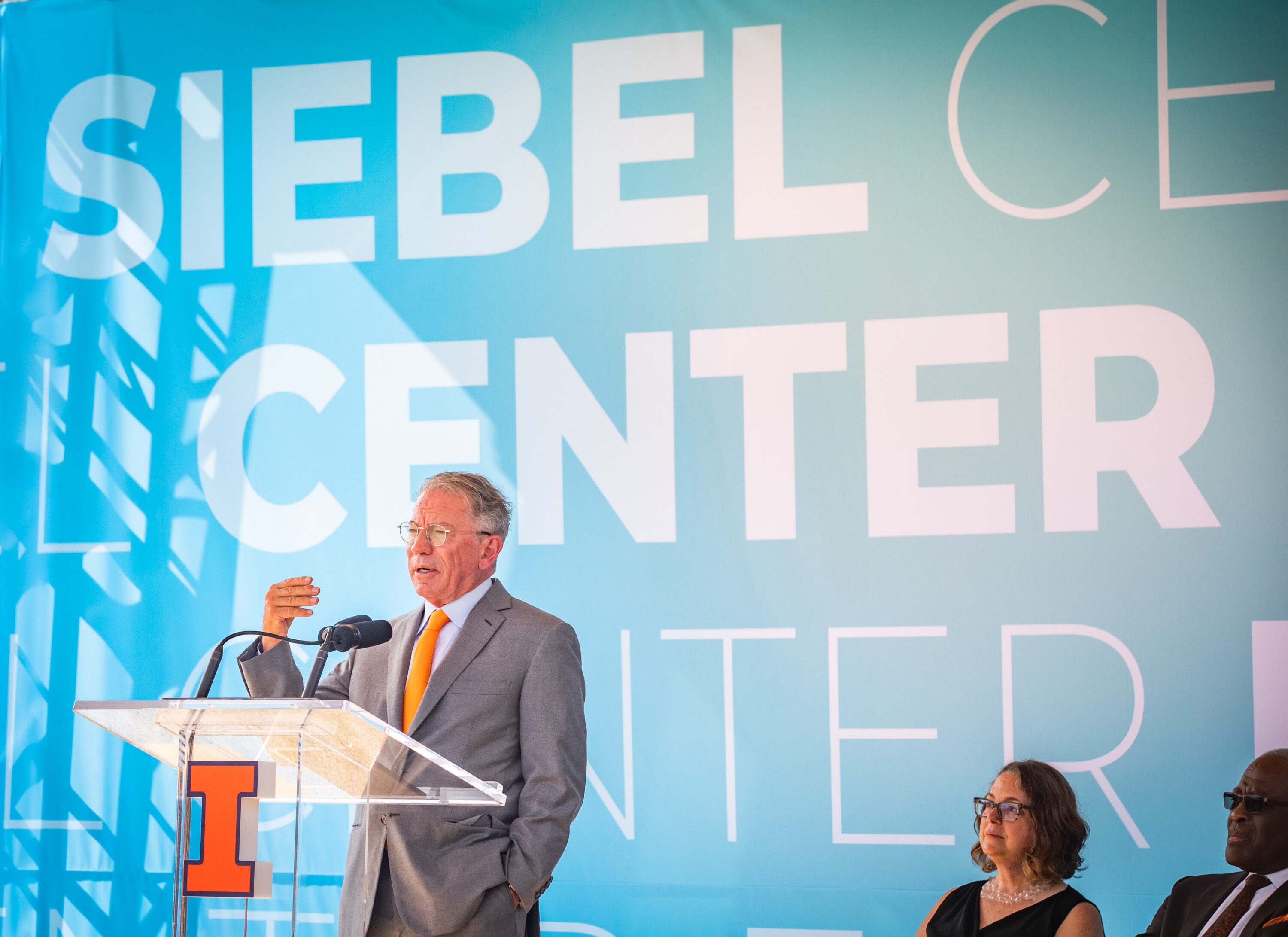 Guest of honor Tom Siebel joins dignitaries during building dedication ceremonies for the Siebel Center for Design.
Remarks were given by Siebel Center for Design’s director, Rachel Switzky, plus University of Illinois System President Timothy Killeen, UIUC Chancellor Robert Jones, and UIUC Provost Andreas Cangellaris. Tom Siebel delivered keynote remarks.
Following the ceremony, guests toured the center during open house festivities.
Thomas M. Siebel is the founder of C3 AI and has served as the chairman of the board of directors since January 2009 and as chief executive officer since July 2011. Prior to founding the company, Siebel founded and served as the chief executive officer of Siebel Systems, a global CRM software company, from 1993 until it merged with Oracle Corporation in January 2006. Siebel served in various leadership positions with Oracle Corporation from January 1984 to September 1990. Siebel serves as a member of the boards of advisors for the colleges of engineering at the University of Illinois Urbana-Champaign and the University of California, Berkeley.
